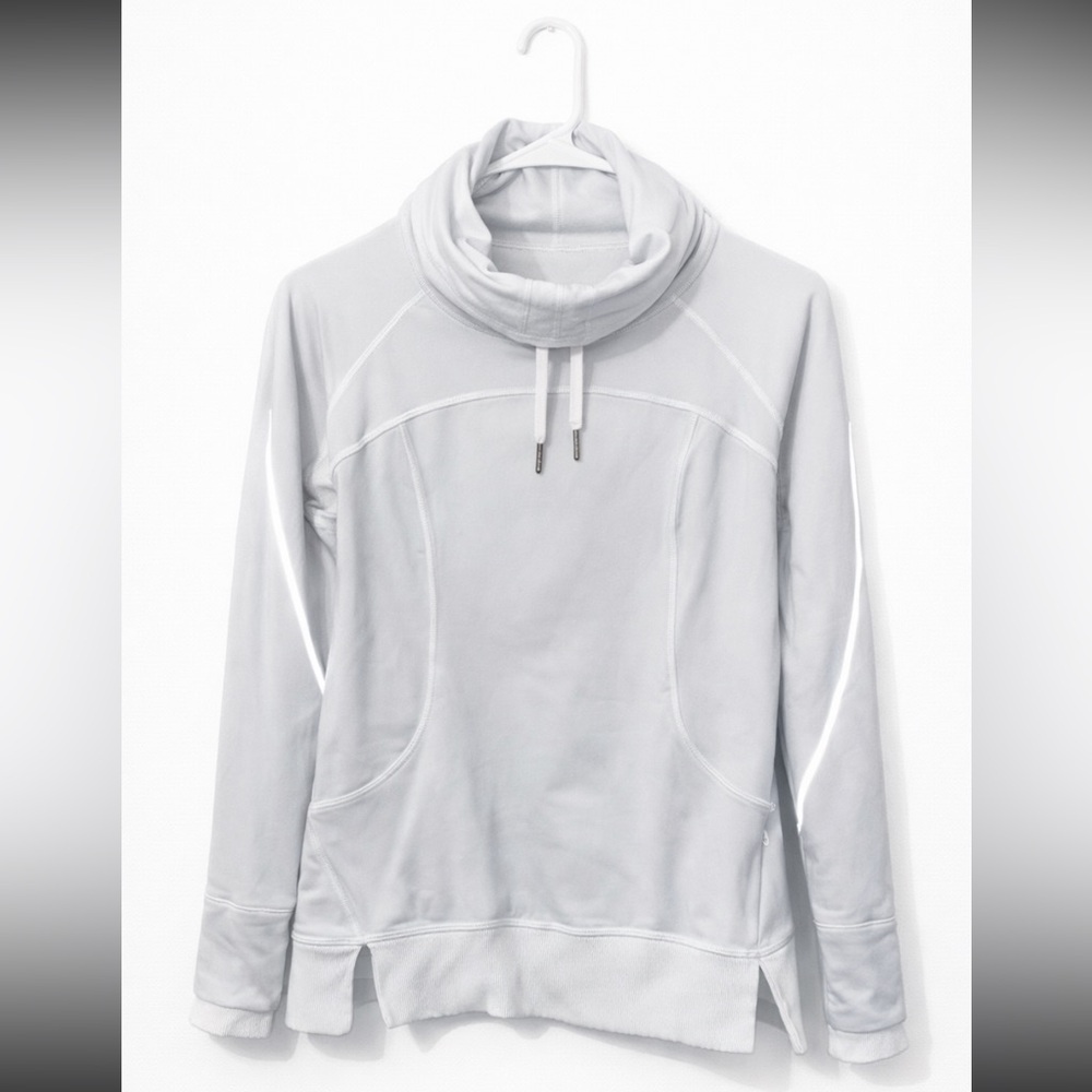 Lululemon Light Gray Reflective Cowl Neck Running Pullover Size 4